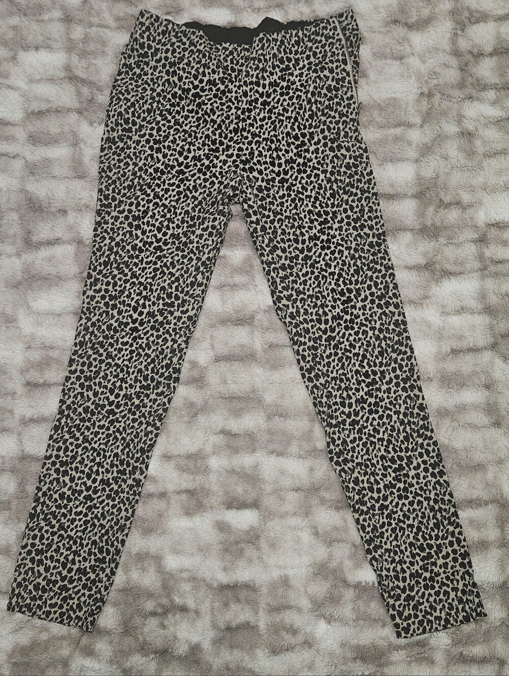 A New Day Leopard Print Elastic Waist Ankle Pants Size 2